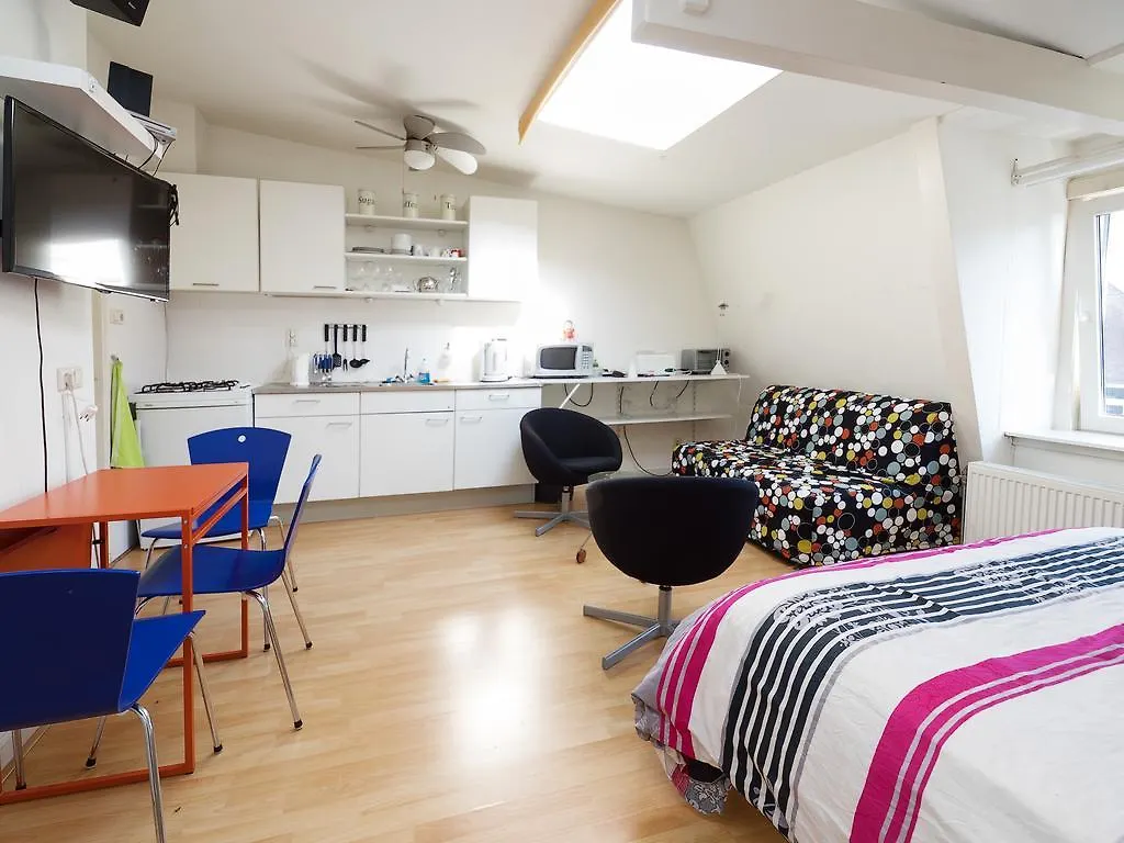 B&B Bij De Amstel Bed & Breakfast Amsterdam